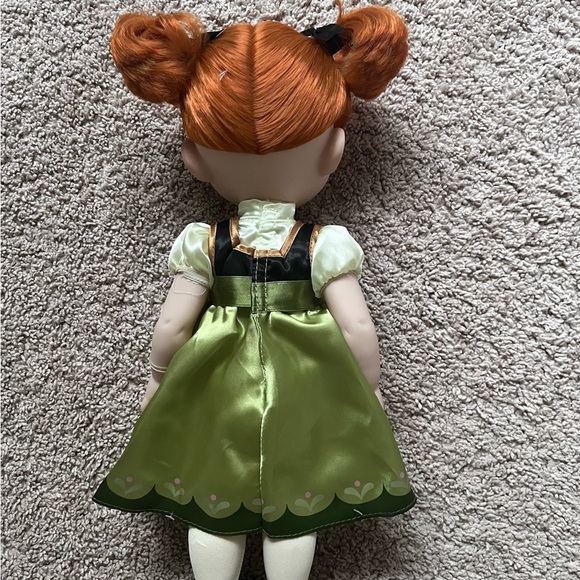 Disney Animators Collector Anna Doll with Olaf Plush - Picture 3 of 3